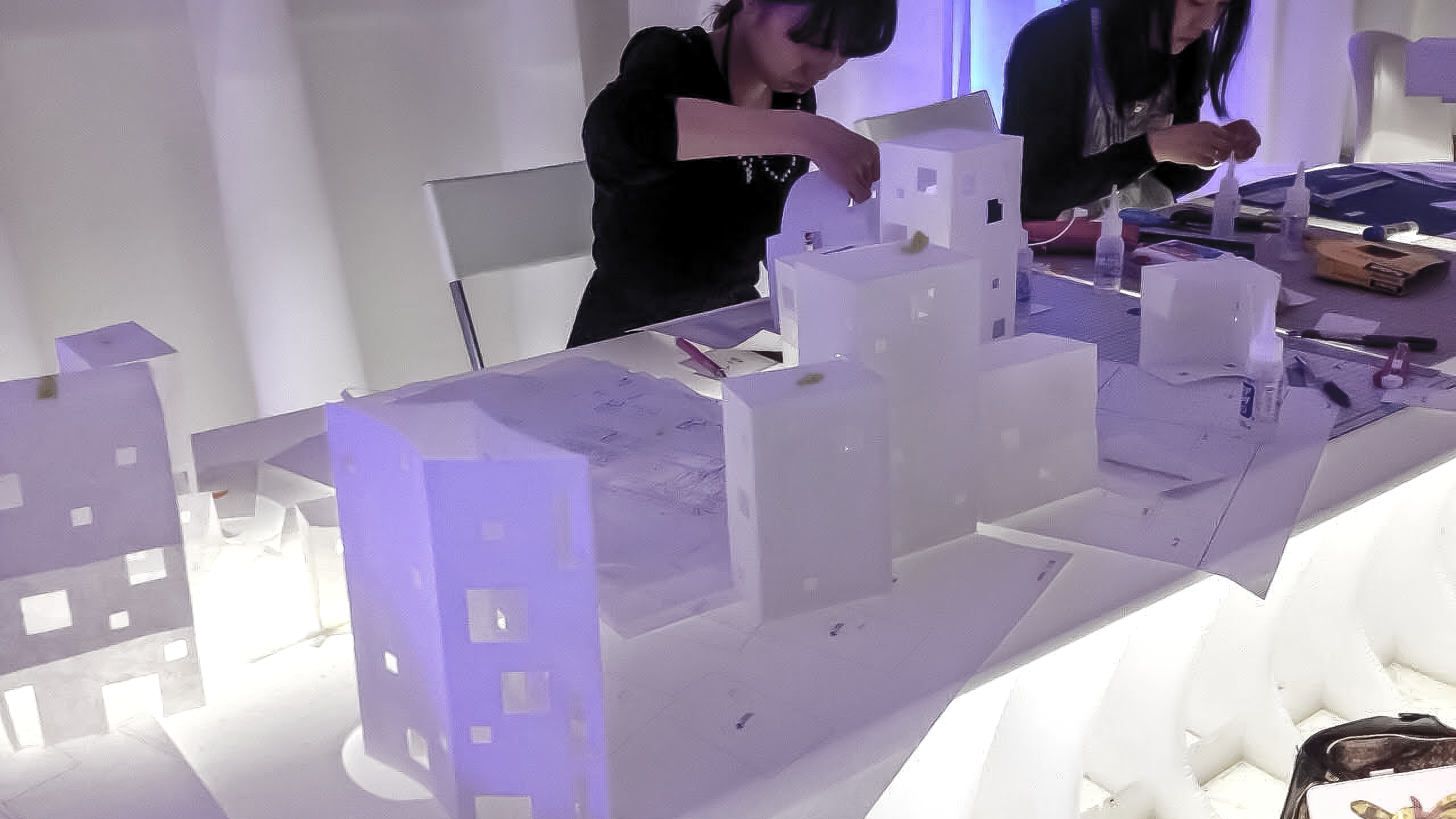 クリエイティブな建築スケッチまたは模型